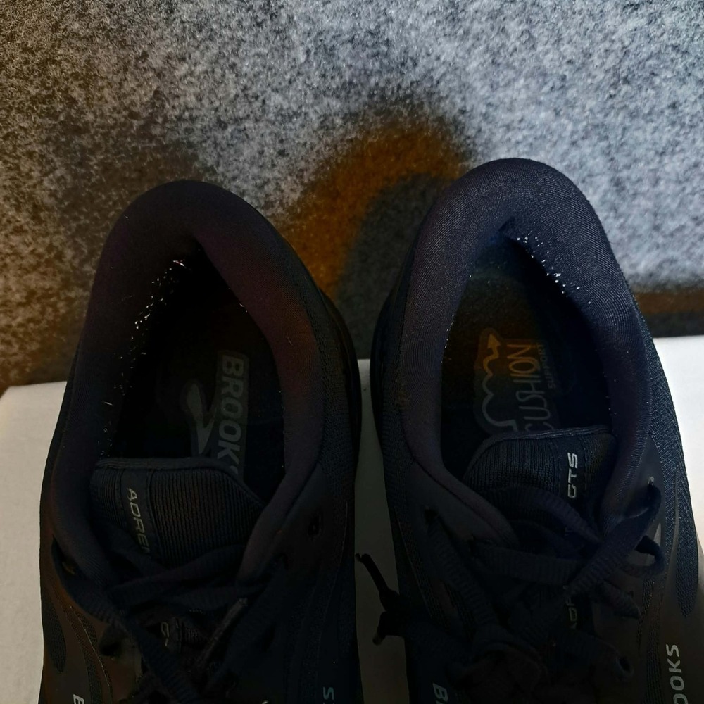 Brooks Adrenaline GTS 23 Running Shoes Men 14D Black Athleisure Walking Sneakers - Picture 10 of 11